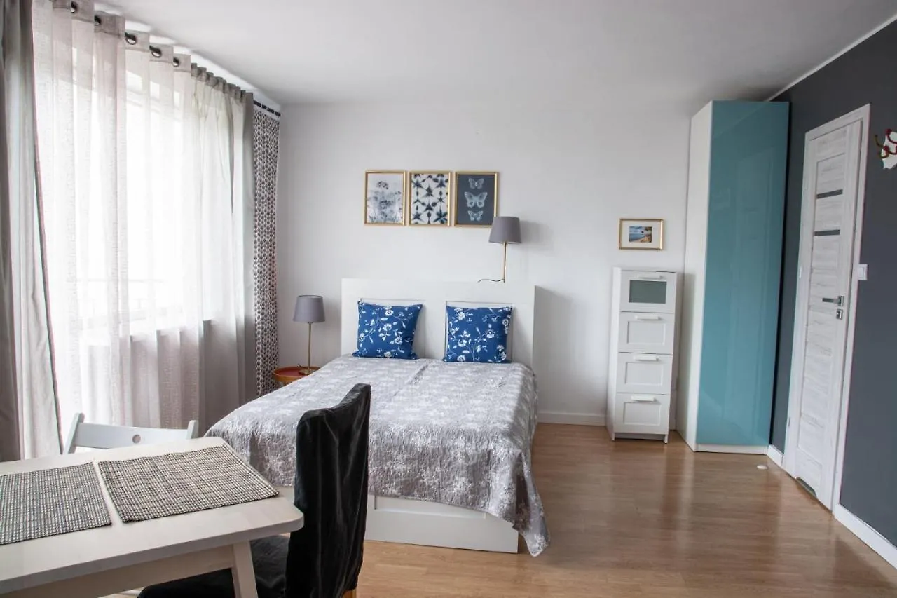 Ubytování v soukromí Apartmán Dom Przy Borowinie Kolobřeh